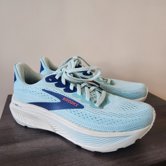 Brooks Shoes - Brooks Ghost 17 Running Shoes Size 6 Womens